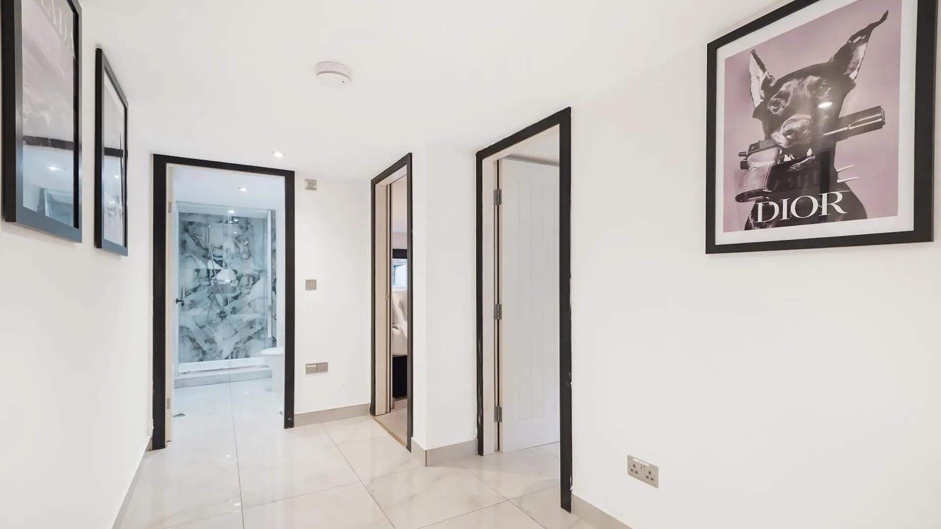 Дом отдыха Вилла 30 Percent Off! Elegant Yorkshire Abode - Great Location - Sleeps 19 Каслфорд